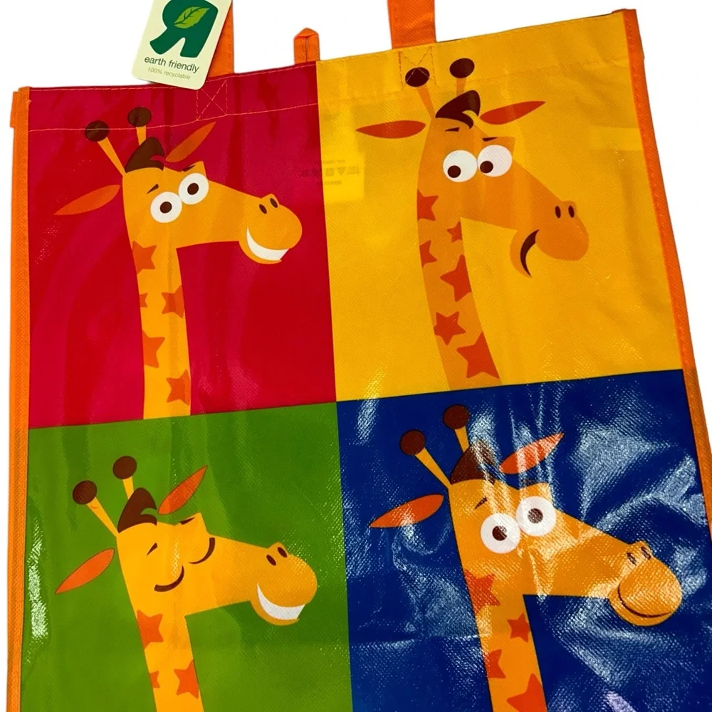Toys R Us geoffrey giraffe